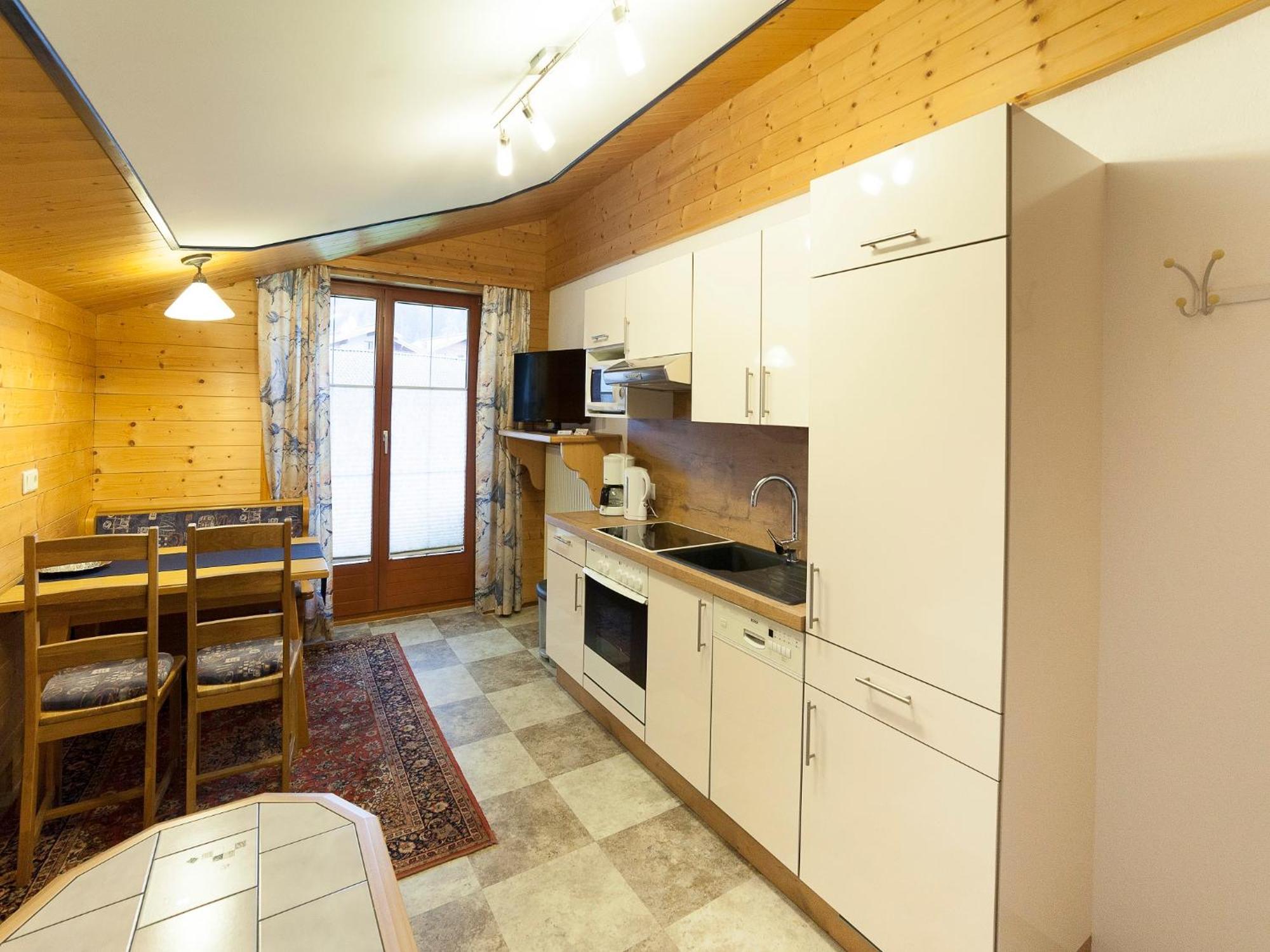 Haus Lanner Apartamento Altenmarkt im Pongau Quarto foto