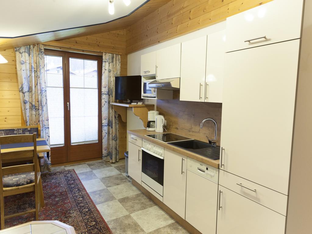 Haus Lanner Apartamento Altenmarkt im Pongau Exterior foto